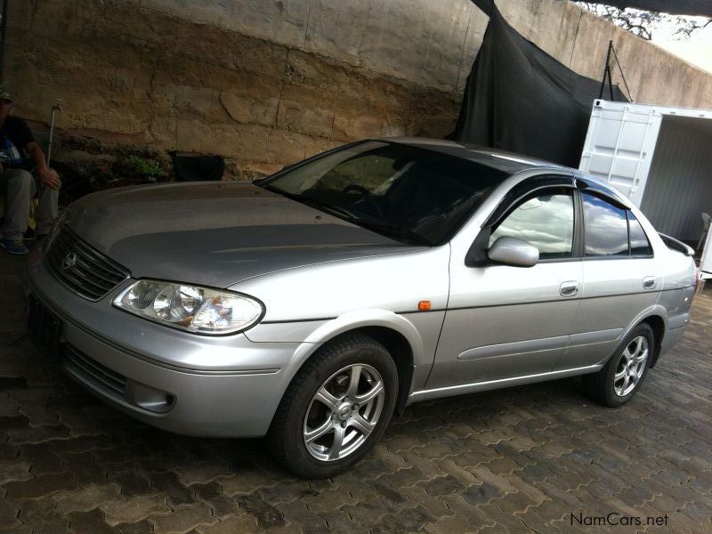 Nissan Sunny 2013