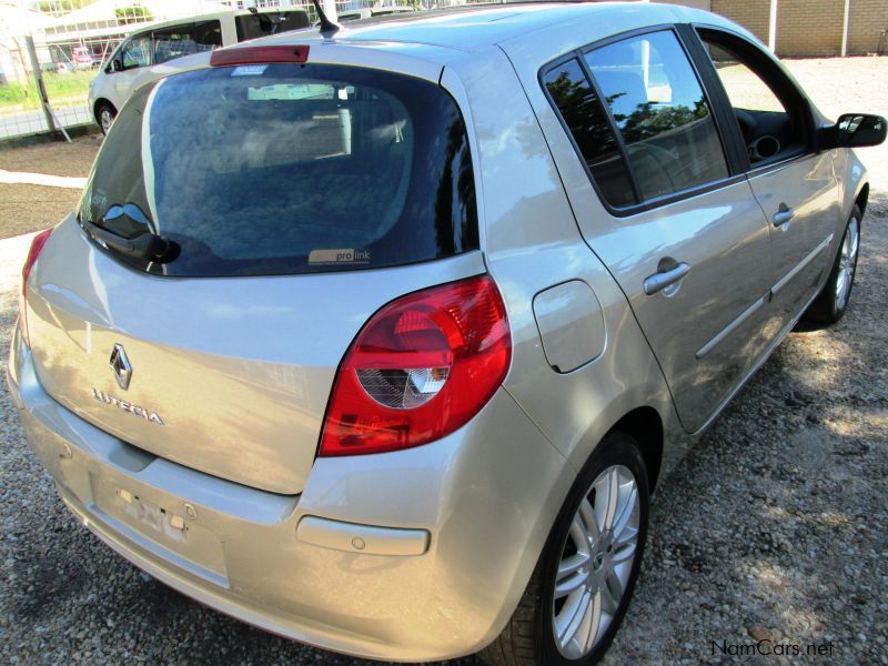 Renault CLIO (LUTECIA) in Namibia