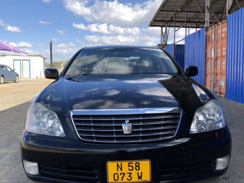 Toyota Crown 3.0L V6 in Namibia