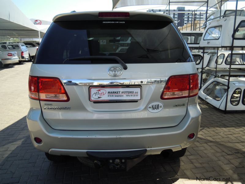 Toyota FORTUNER 4.0V6 A/T 4X4 in Namibia