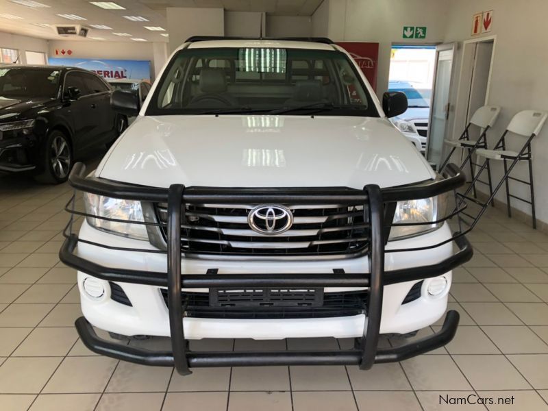 Toyota Hilux 2.5 D-4D SRX 4X4 P/U S/C in Namibia