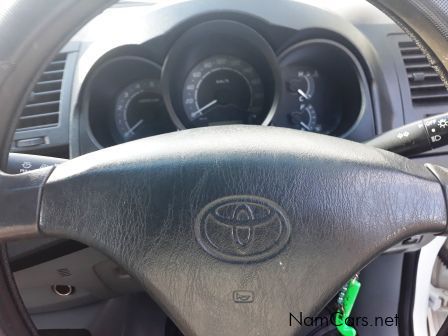 Toyota Hilux 2.5 D4D 4x4 D/C D4D in Namibia