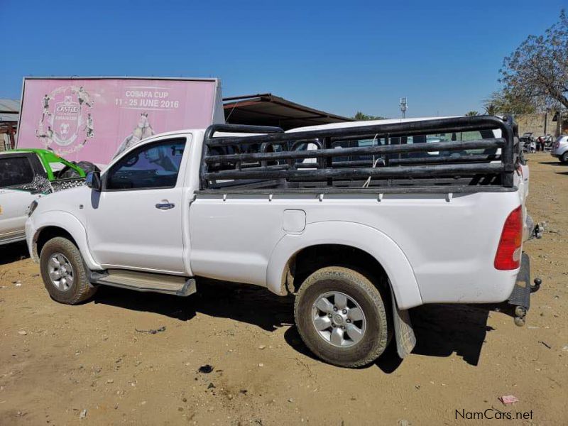 Toyota Hilux 2.7 vvt-i 2x4 in Namibia