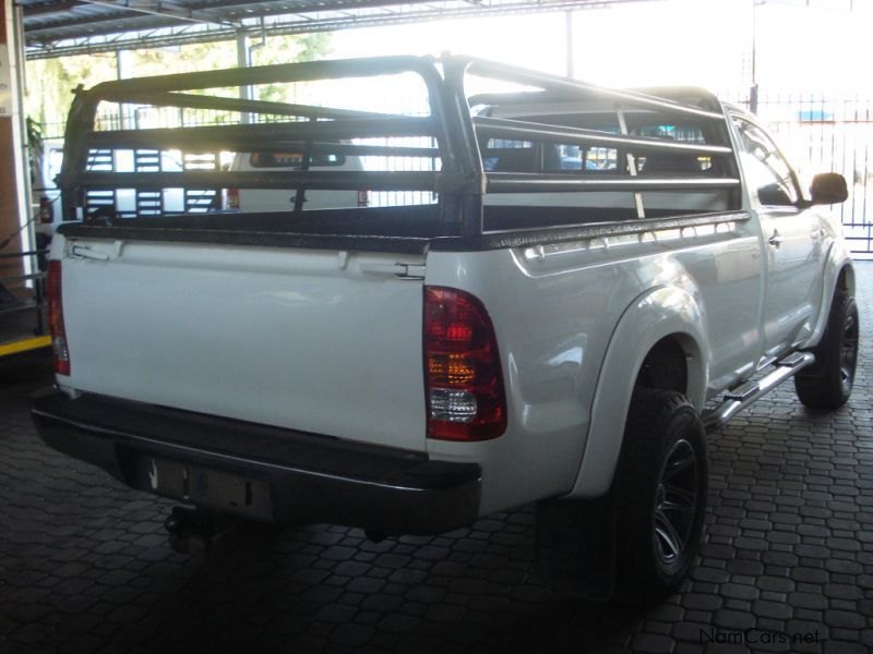 Toyota Hilux 3.0 D4D S/C R/B Raider in Namibia
