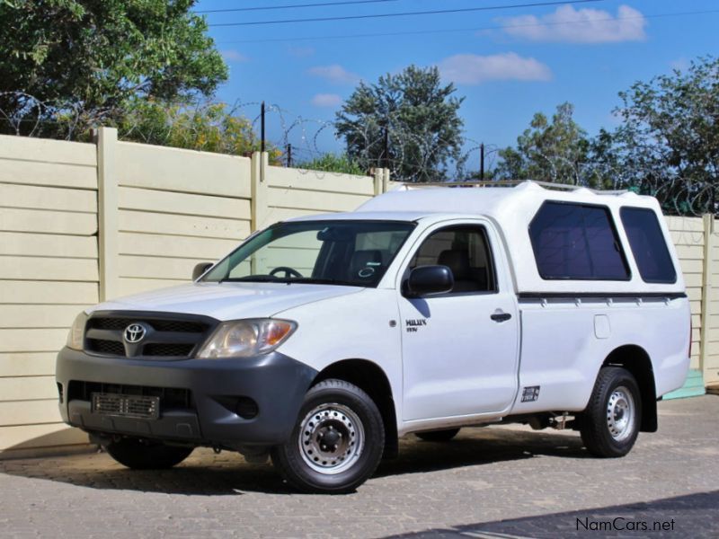 Toyota Hilux VVT-i SRX in Namibia
