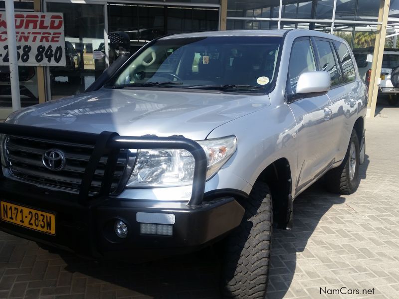 Toyota Land Cruiser 200 Series VX  Diesel A/T in Namibia