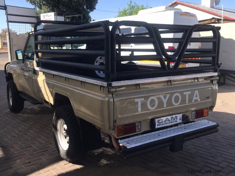 Toyota Land Cruiser 79 4.2D P/U S/C in Namibia