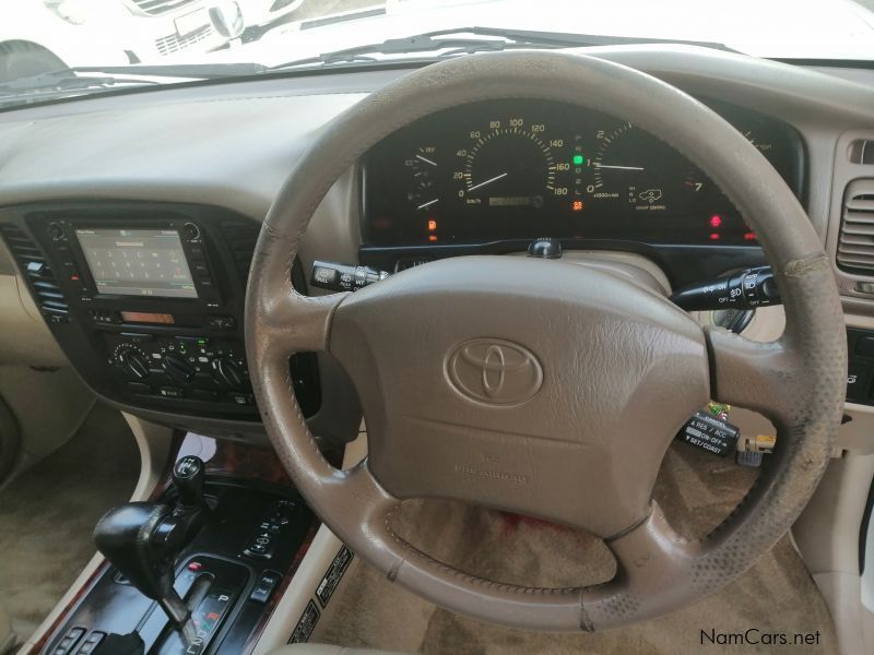 Toyota Land Cruiser V8 SUV in Namibia