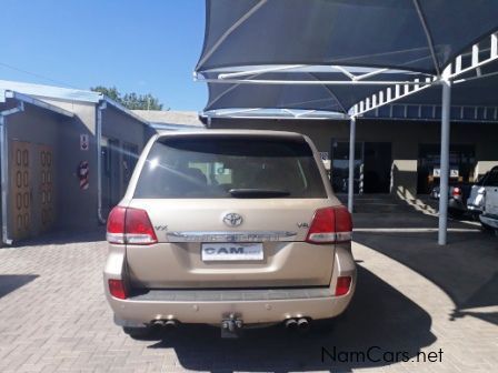 Toyota Land Cruiser VX 4.5 V8 200 in Namibia