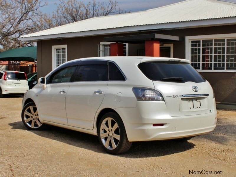 Toyota Mark x Zio 2013