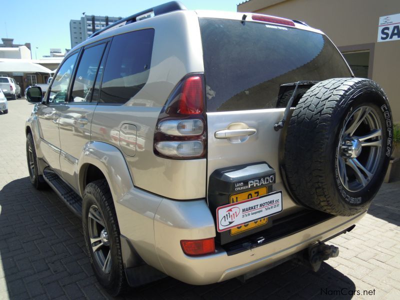 Toyota PRADO 4.0 V6 A/T 4X4 in Namibia