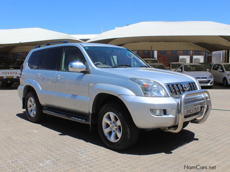 Toyota PRADO 4.0 V6 VX a/t in Namibia