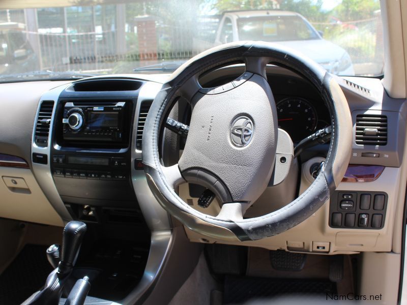 Toyota PRADO 4.0 V6 VX a/t in Namibia