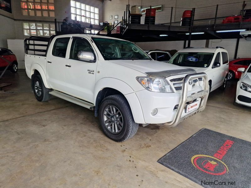 Toyota TOYOTA  HILUX 4.0 V6 AUTO in Namibia