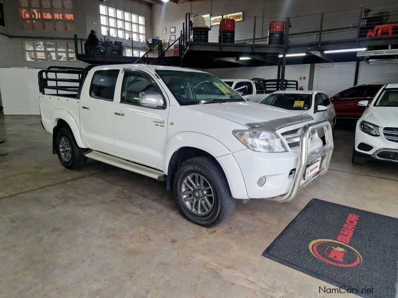 Toyota TOYOTA HILUX 4.0 V6 4X4 AUTO D/C in Namibia