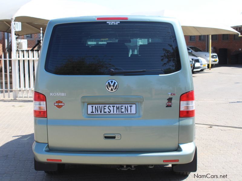 Volkswagen Kombi 2.5 TDI  T5 in Namibia