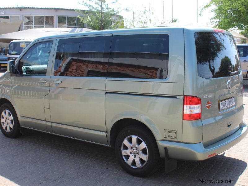 Volkswagen Kombi 2.5 TDI  T5 in Namibia