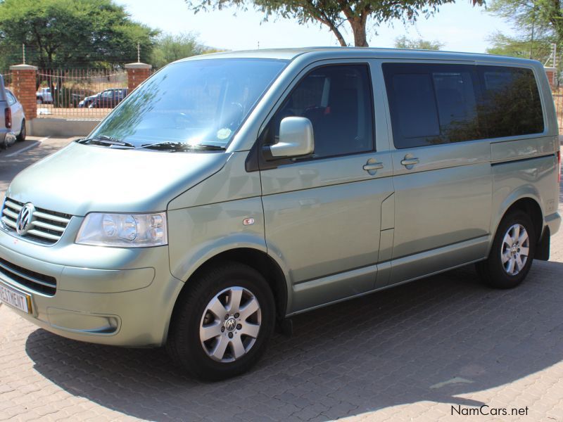 Volkswagen Kombi 2.5 TDI  T5 in Namibia