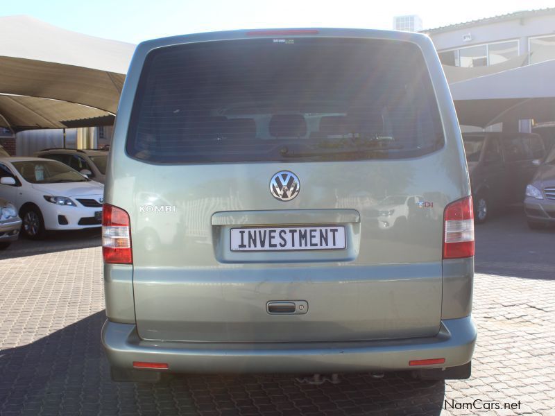Volkswagen Kombi 2.5 TDI  T5 in Namibia