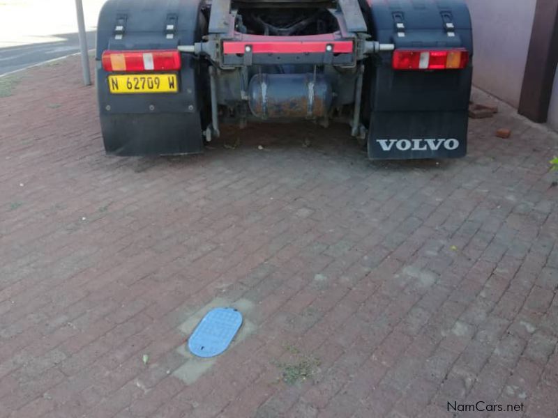 Volvo FH Globetrotter XL 440 in Namibia