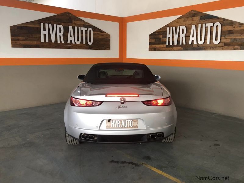 Alfa Romeo Spider (Type939) 2.2l JTS with 6 speed in Namibia