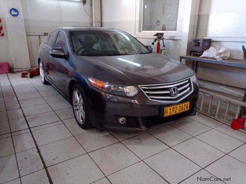 Honda Accord 2.4 Sedan in Namibia