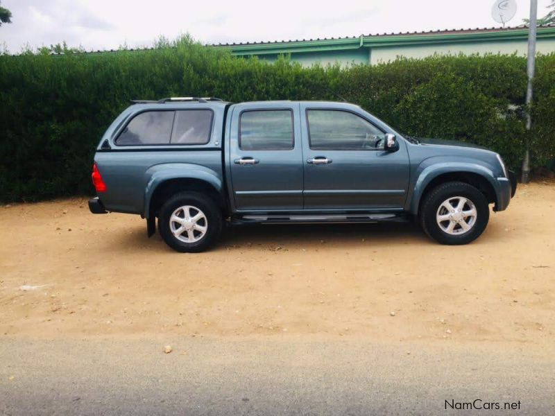 Isuzu KB 360 V6 in Namibia