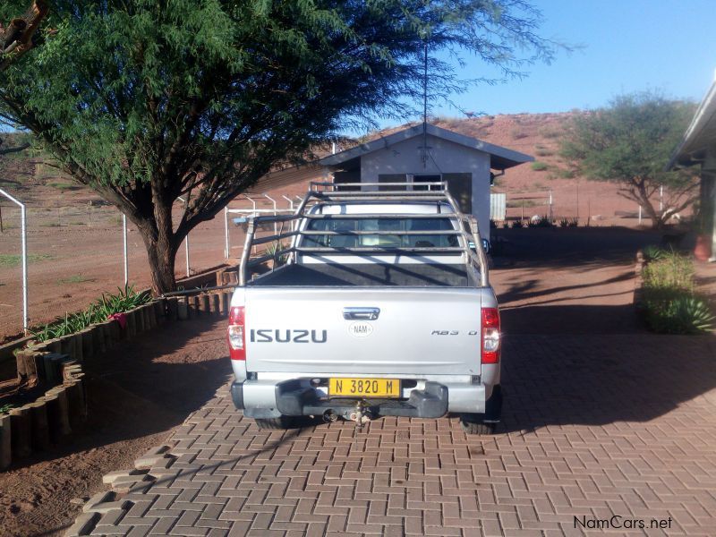 Isuzu KB300 LX  4×4 in Namibia