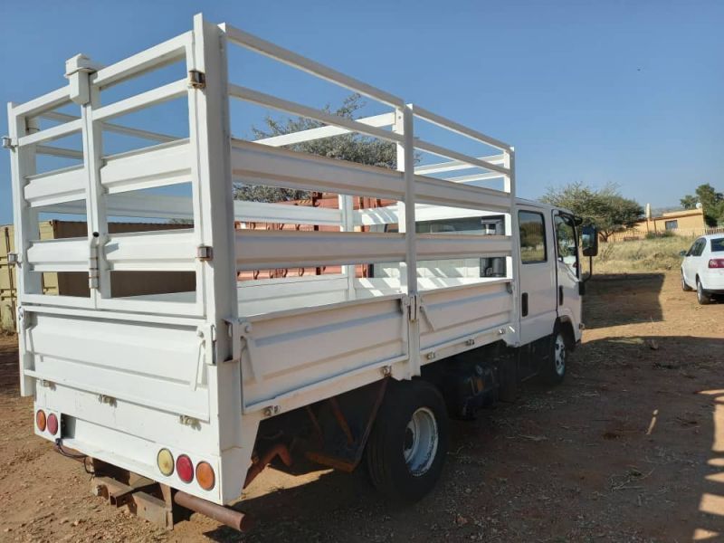 Color 729 isuzu