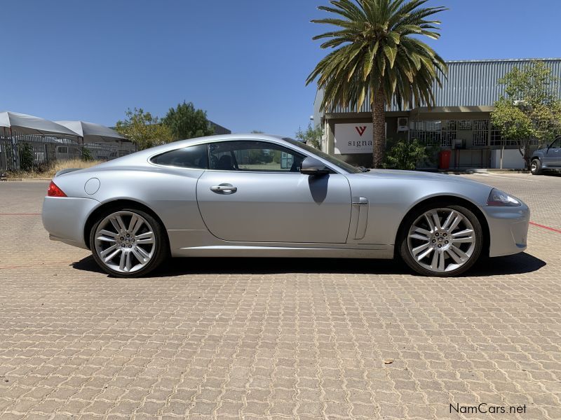 Jaguar XKR in Namibia