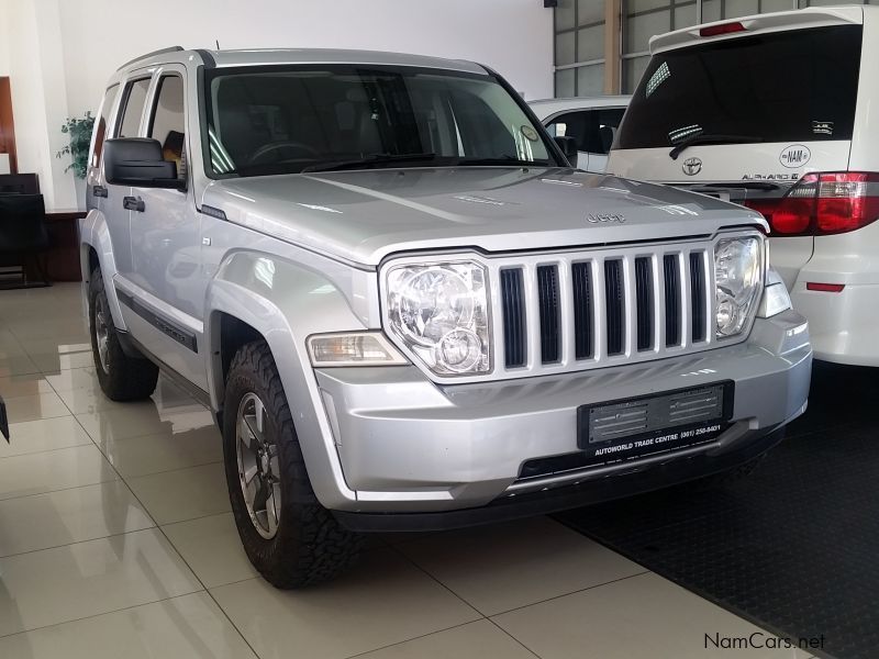 Jeep Cheroke 3.7 L Sport A/T in Namibia