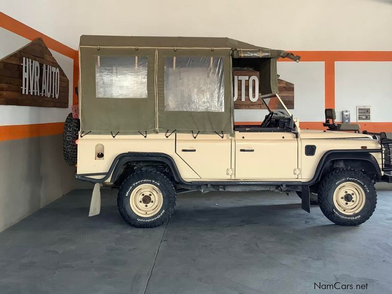 Land Rover Defender  250 TD5 in Namibia