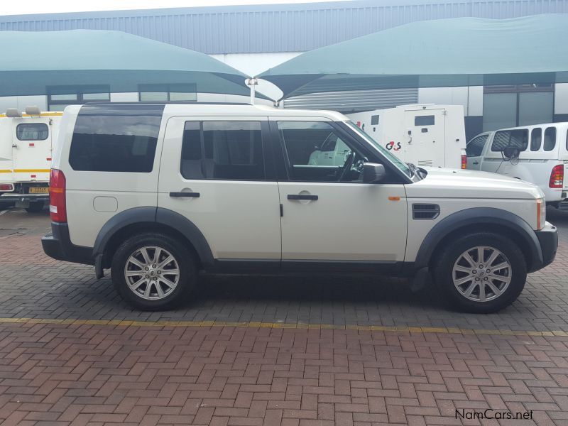 Land Rover Discovery 3 TDV6 HSE in Namibia