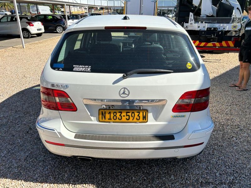 Mercedes-Benz B200 in Namibia