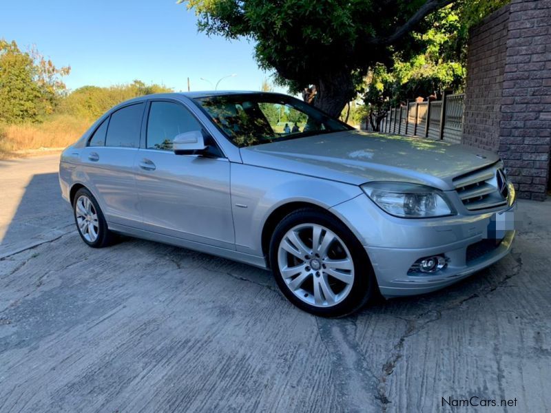 Mercedes-Benz C250 2.5 V6 in Namibia