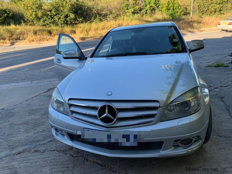 Mercedes-Benz C250 2.5 V6 in Namibia