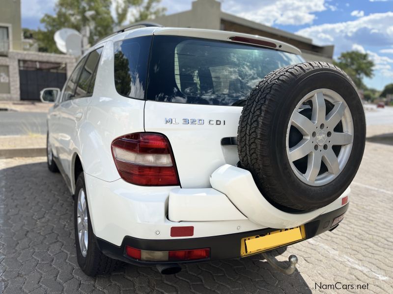 Mercedes-Benz ML 320 in Namibia
