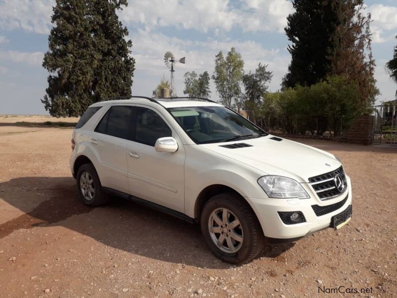 Mercedes-Benz ML350 in Namibia