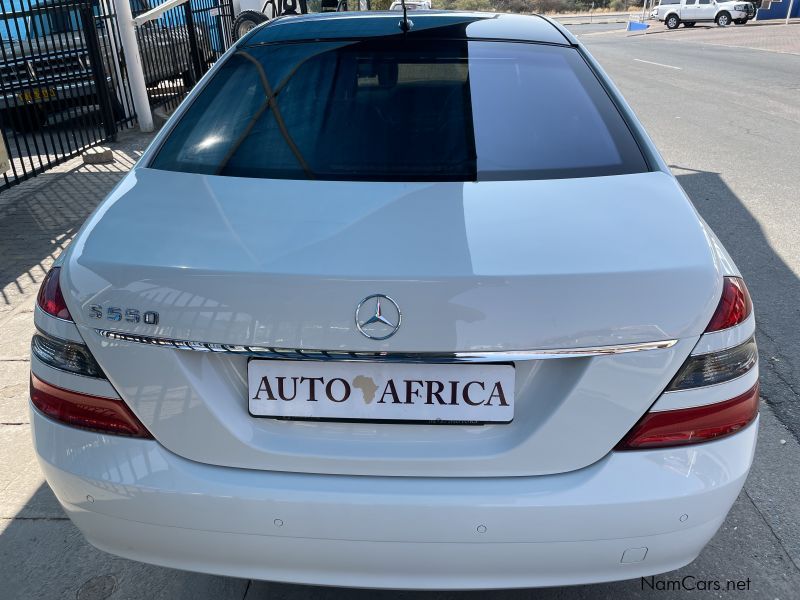 Mercedes-Benz S550 in Namibia