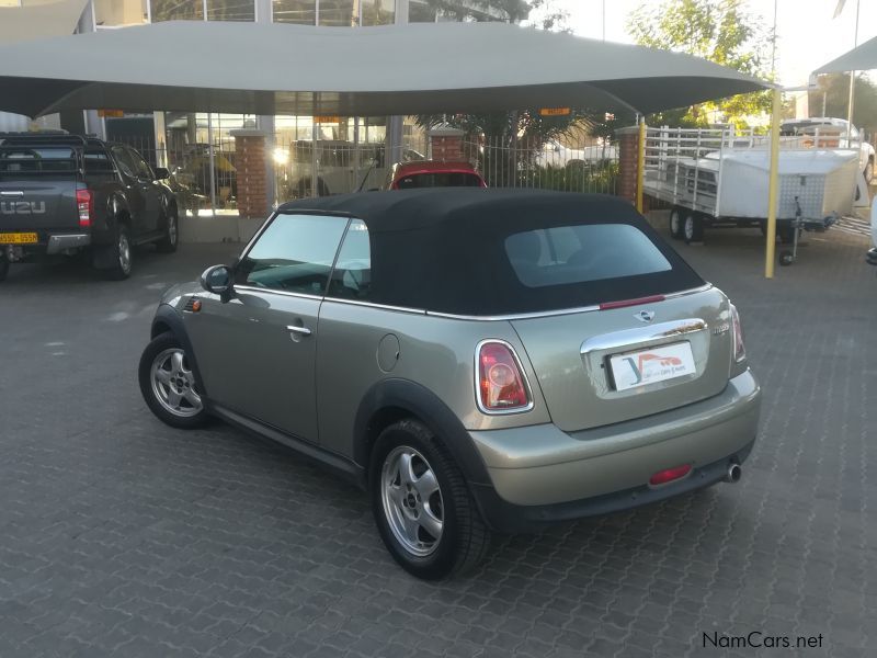 Mini Cooper Convertible 1.6 in Namibia
