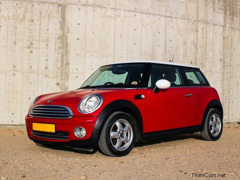 Mini Cooper in Namibia