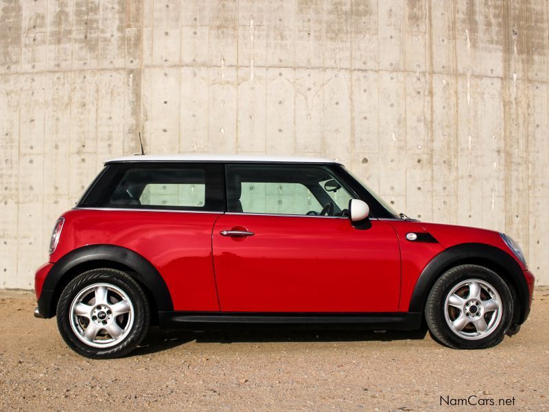 Mini Cooper in Namibia