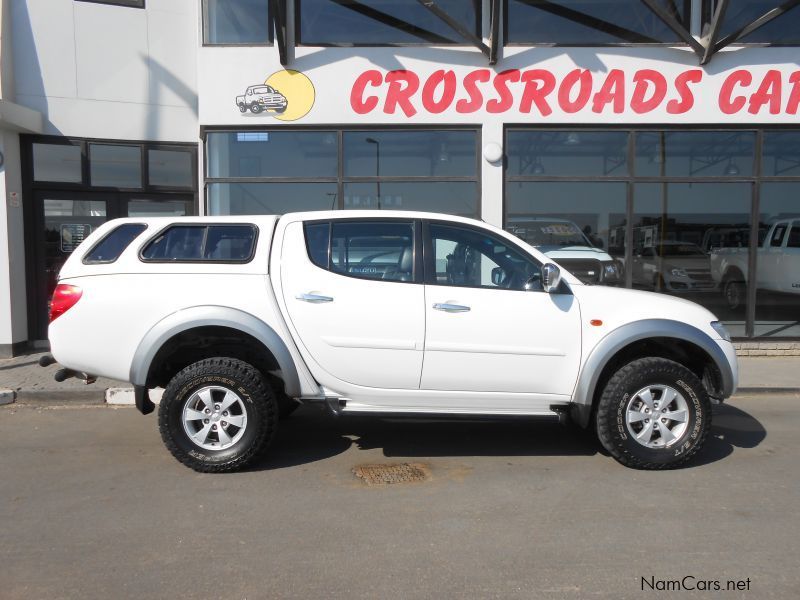 Mitsubishi Triton 3.2 DID D/C 4X4 in Namibia