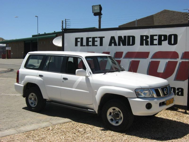 Nissan 4.8 #9