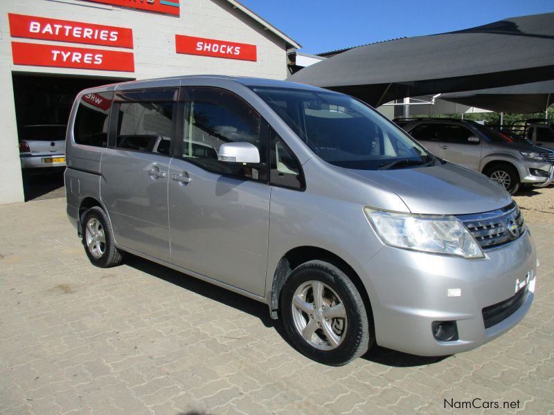 Nissan SERENA in Namibia