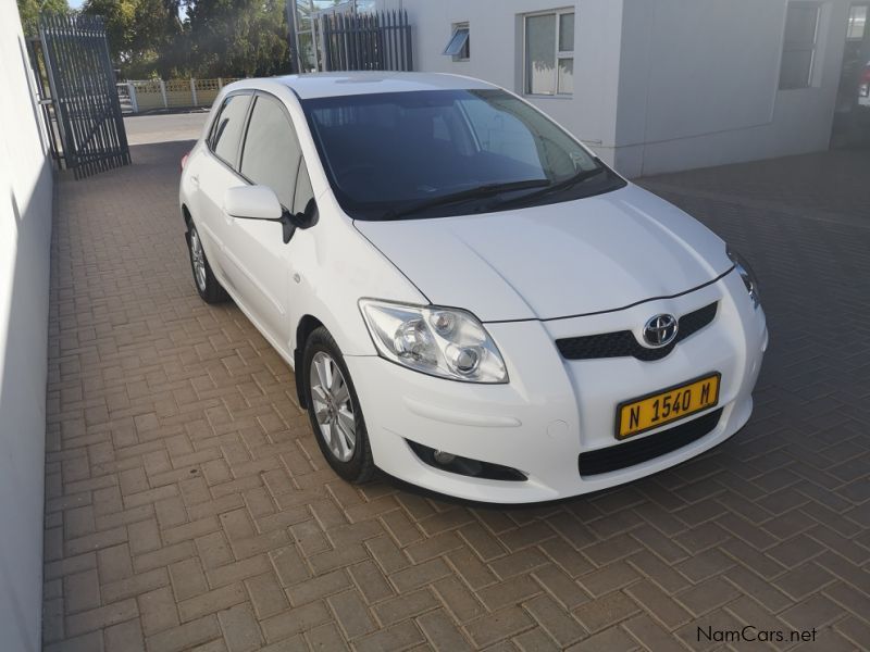 Toyota AURIS 2.0L DIESEL in Namibia