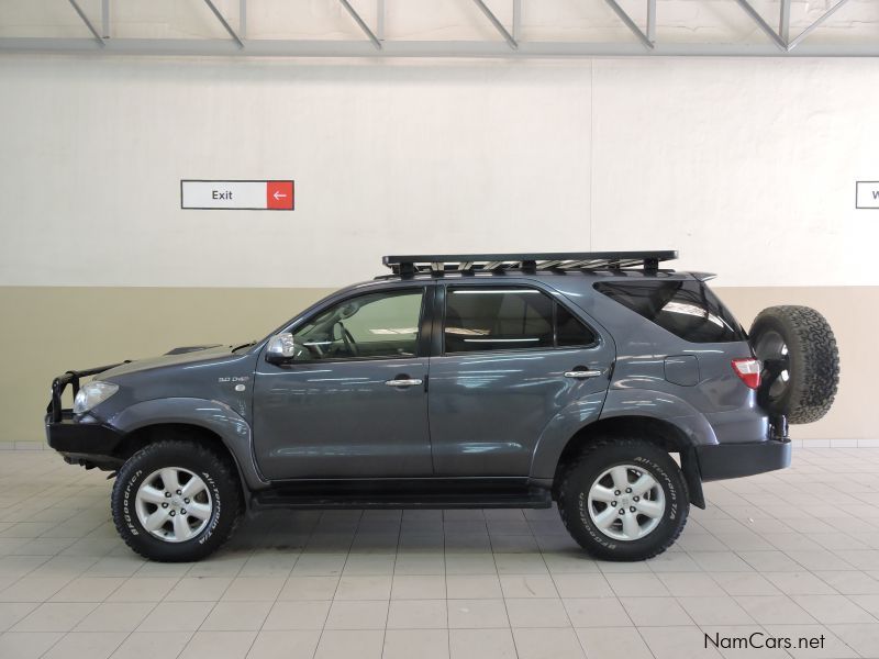 Toyota FORTUNER 3.0D-4D 4X4 in Namibia