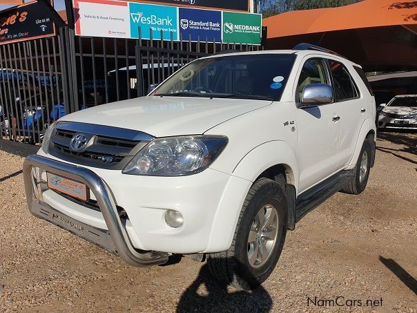 Toyota Fortuner 4.0 V6 in Namibia