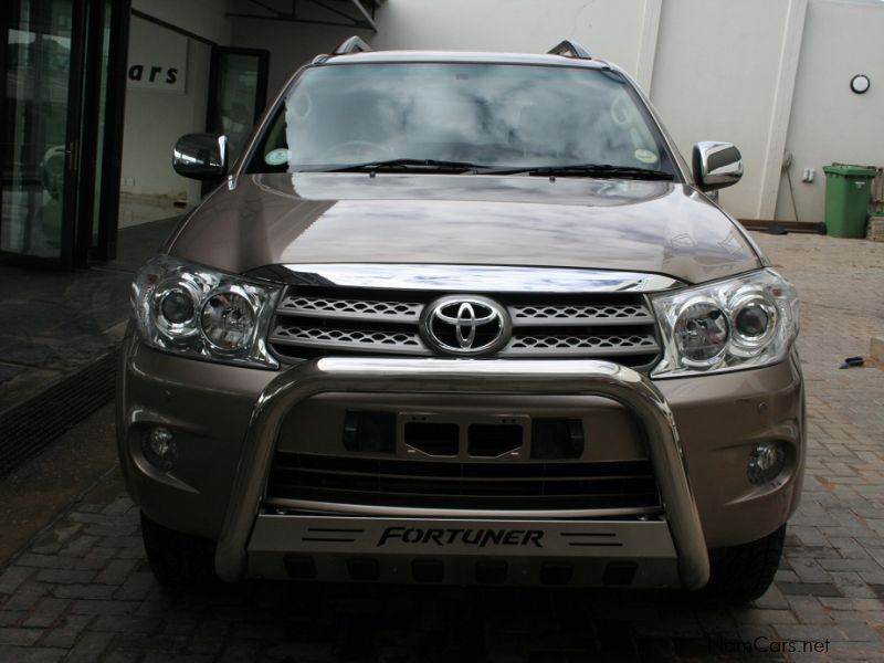 Toyota Fortuner 4.0 V6 a/t 4x4 ( local) in Namibia
