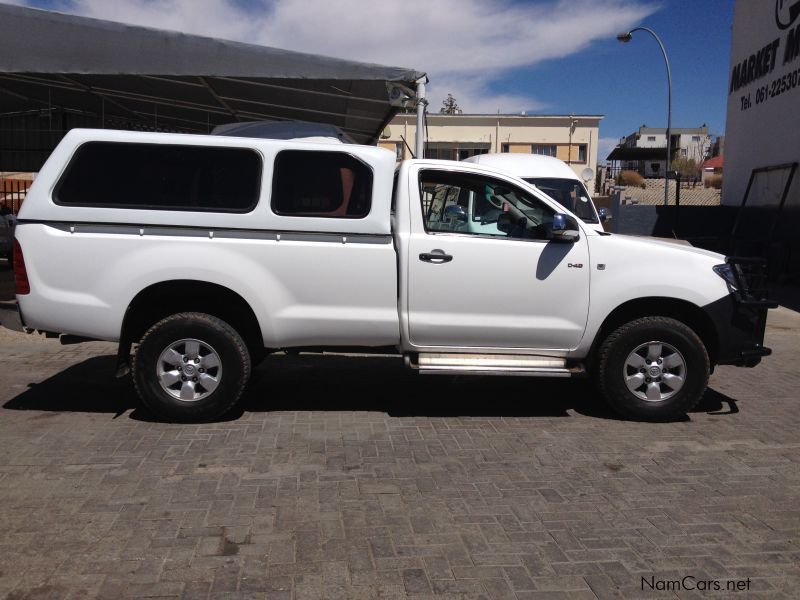 Toyota HILUX  2.5D-4D in Namibia